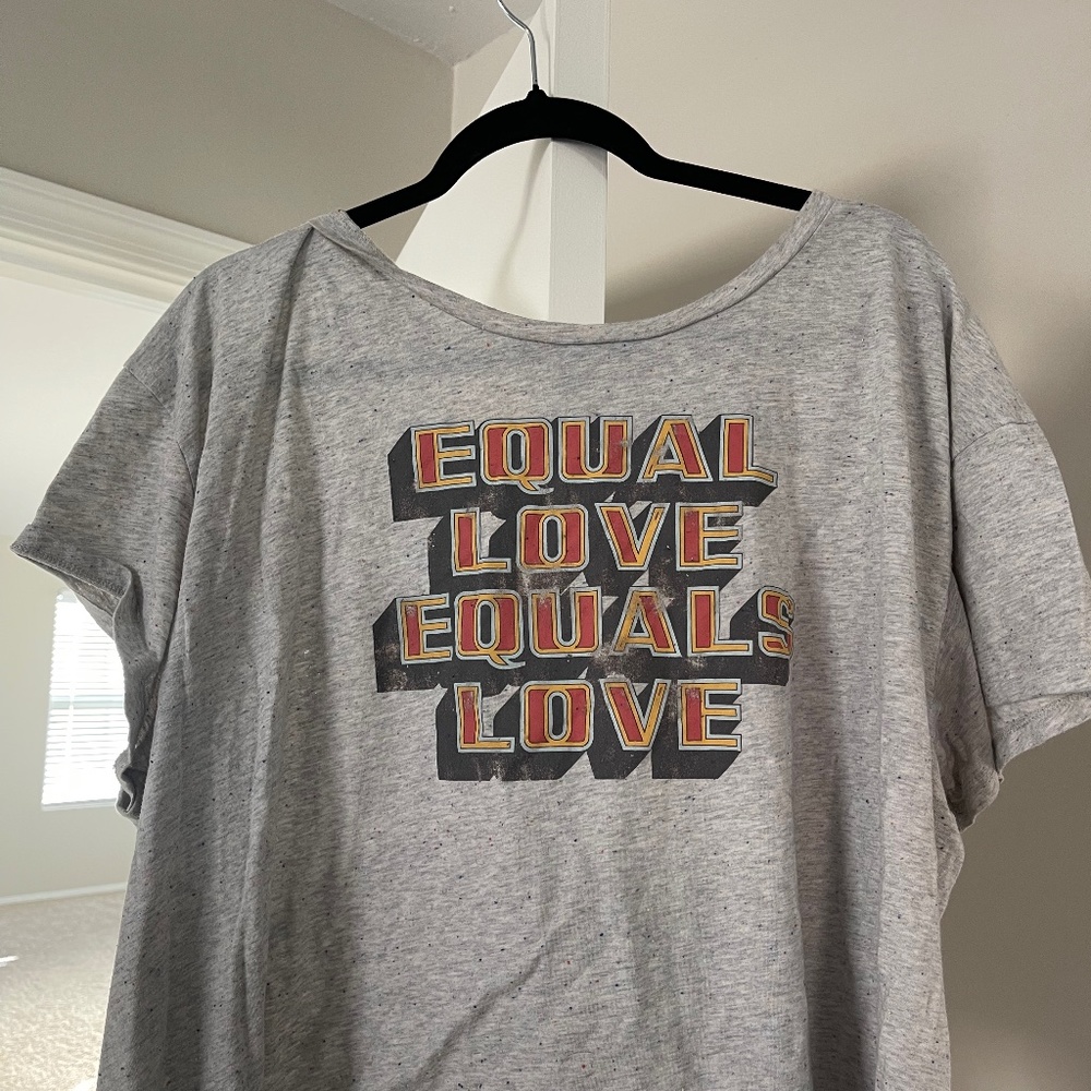 Cropped t shirt